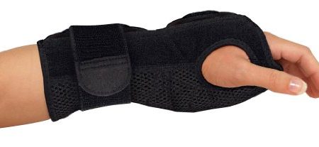 Mueller Sport Care Wrist Brace Adjustable One Size 6772-1 1 EA