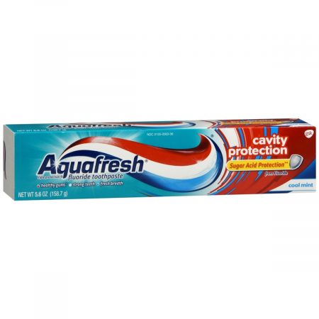 Aquafresh Cavity Protection Fluoride Toothpaste Cool Mint - 5.6 OZ