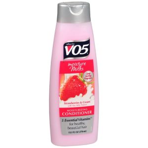 VO5 Moisture Milks Moisturizing Conditioner Strawberries & Cream - 12.5 OZ